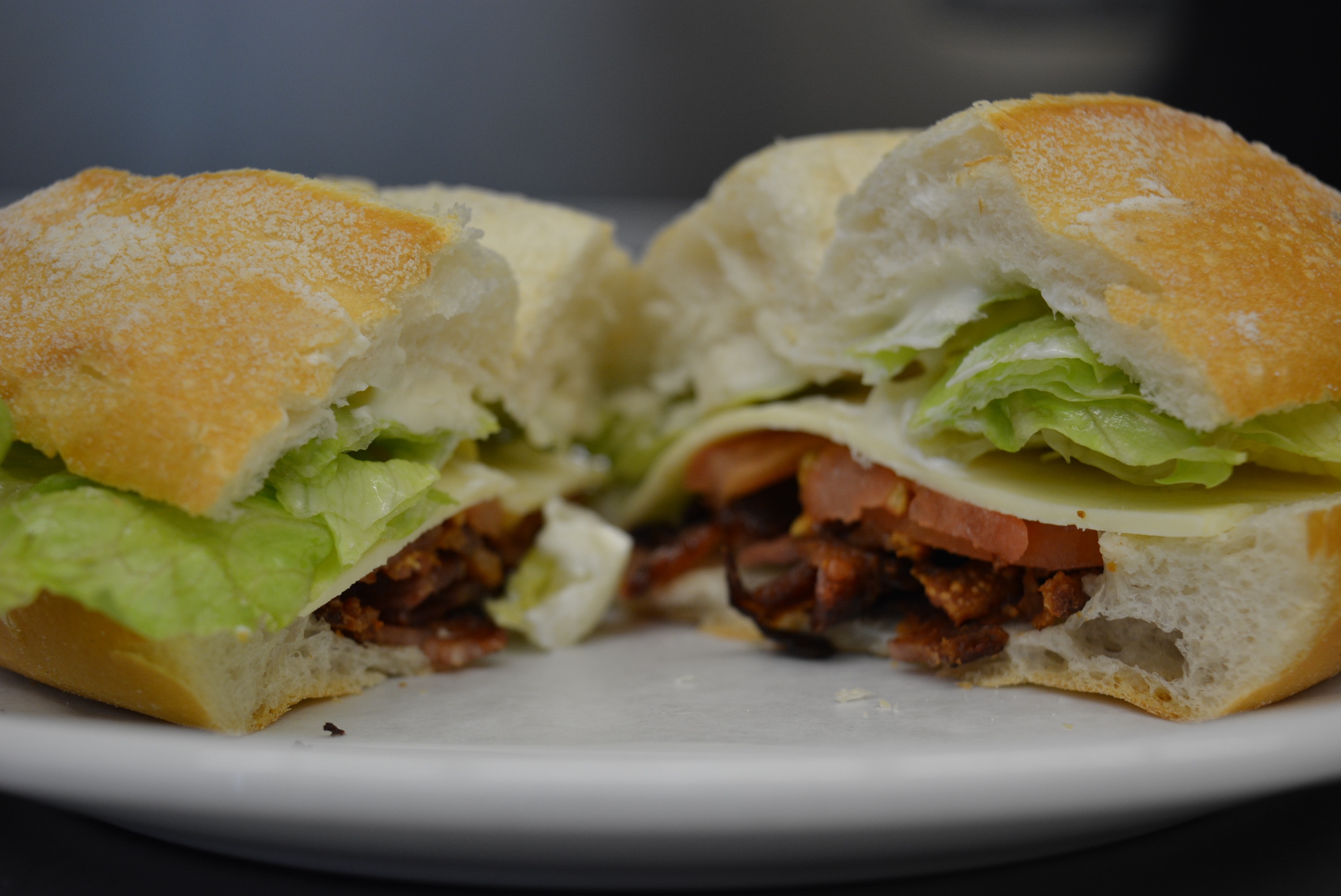 Bacon, Lettuce, Tomatoe(BLT) Sandwhich