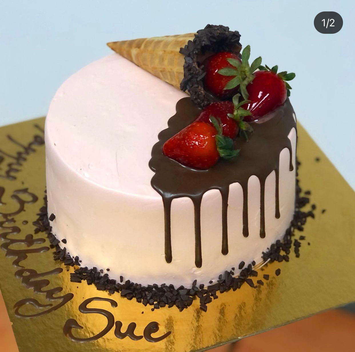 Strawberry chocolate cake